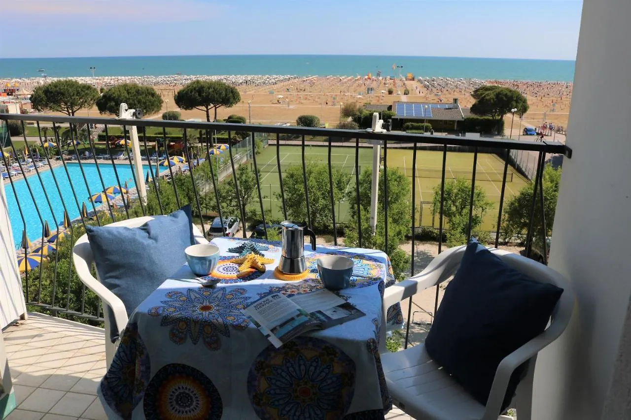 Luminous Flat With Frontal Sea View - Beahost Apartment Bibione