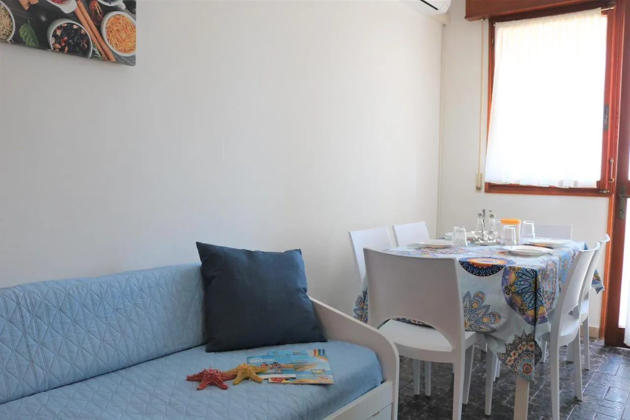Luminous Flat With Frontal Sea View - Beahost Apartment Bibione