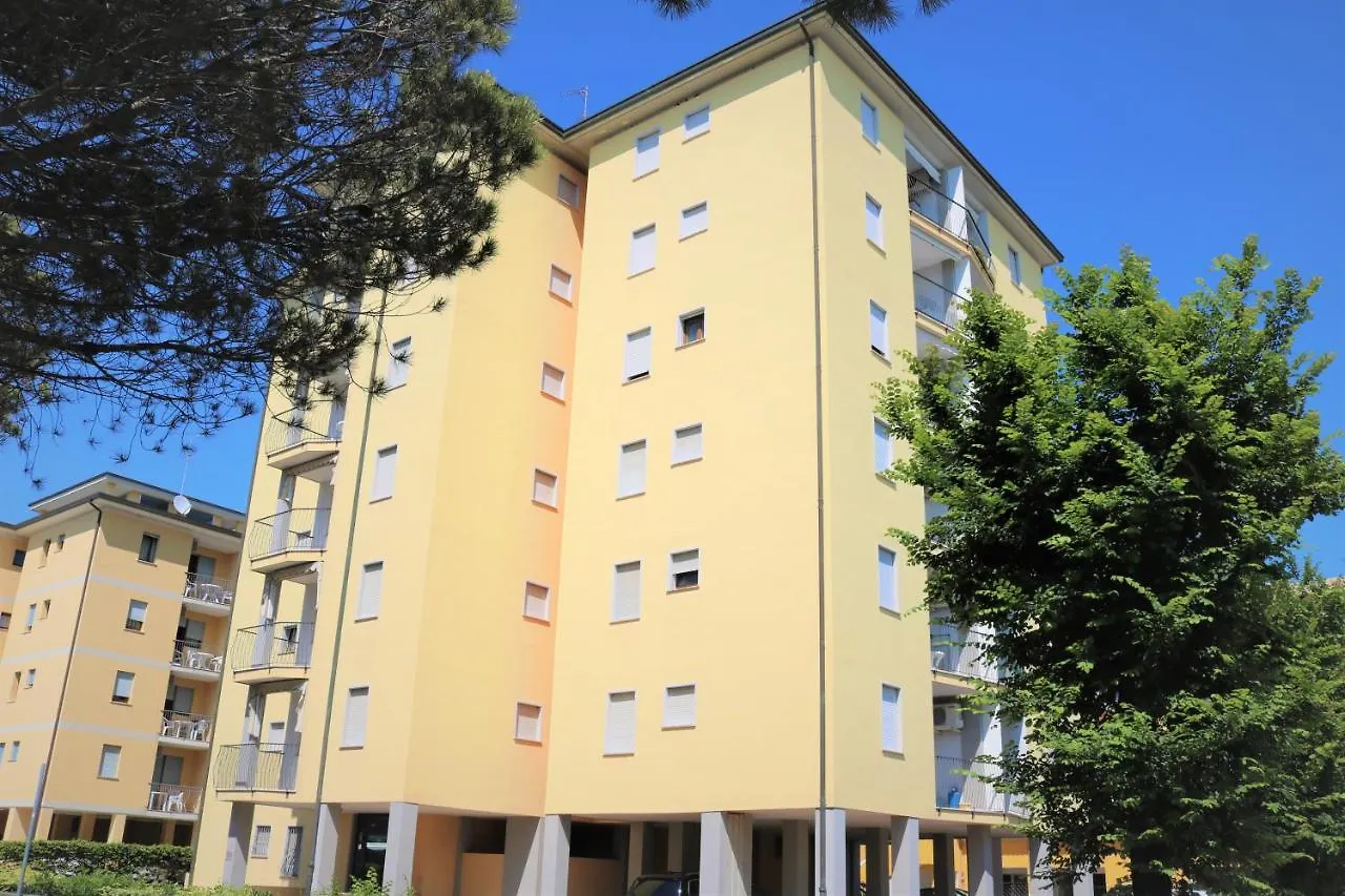 Luminous Flat With Frontal Sea View - Beahost Apartment Bibione