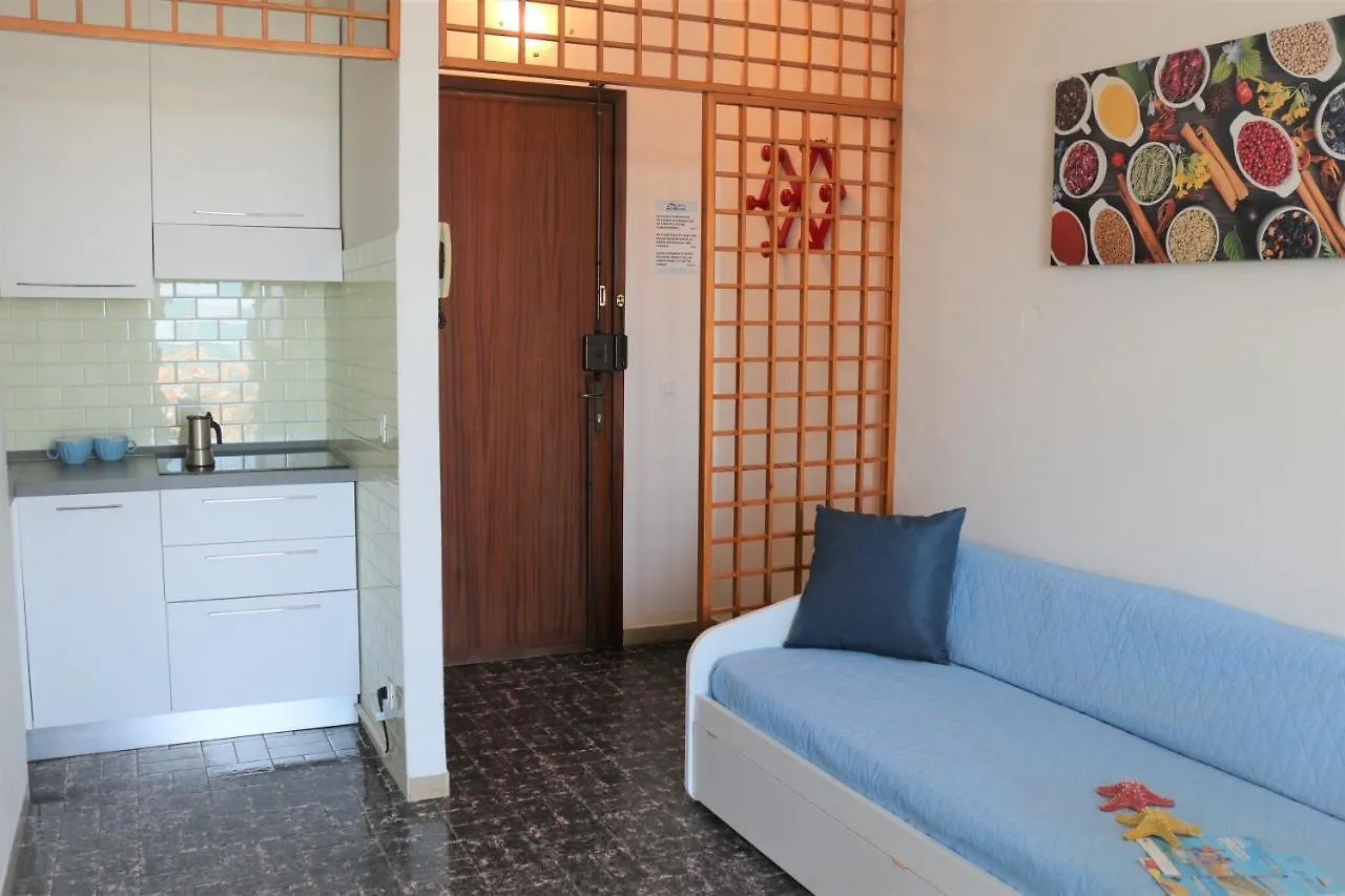 Luminous Flat With Frontal Sea View - Beahost Apartment Bibione