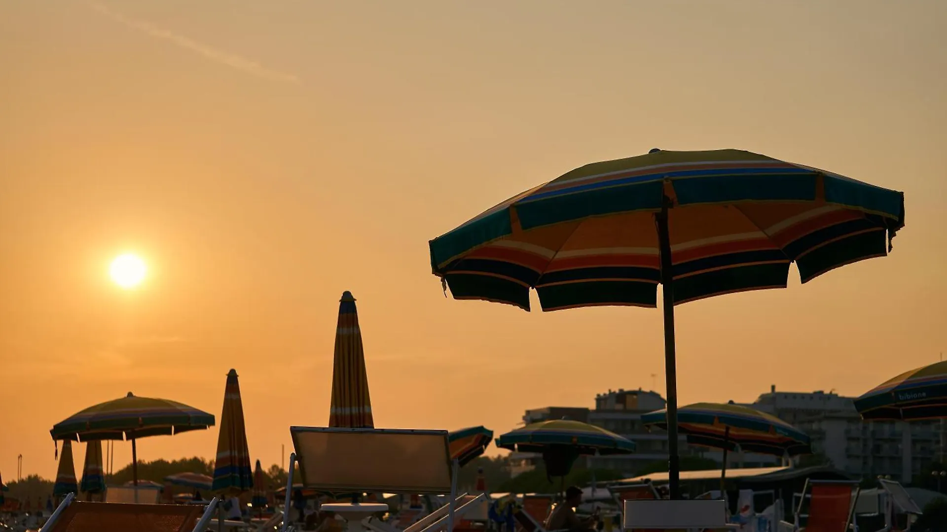 Luminous Flat With Frontal Sea View - Beahost Apartment Bibione